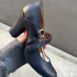 Sofft navy heels